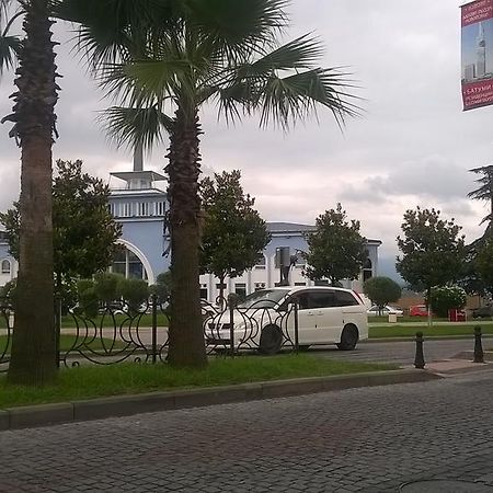 Apartment Melashvili 4 Batumi Exterior photo